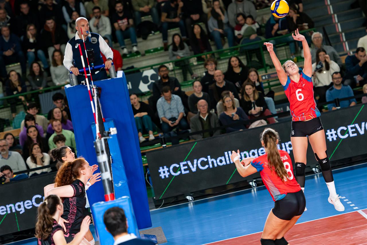 CHCW 88, Neptunes NANTES v PVK Olymp PRAHA | CEV