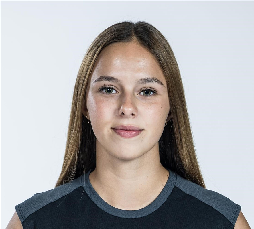AVSHALUMOV Emily