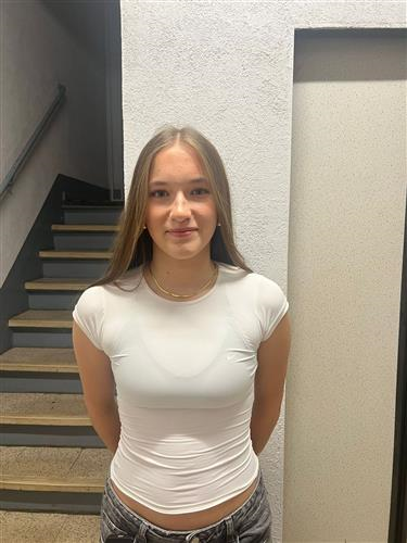 MOSĀNE Luīze