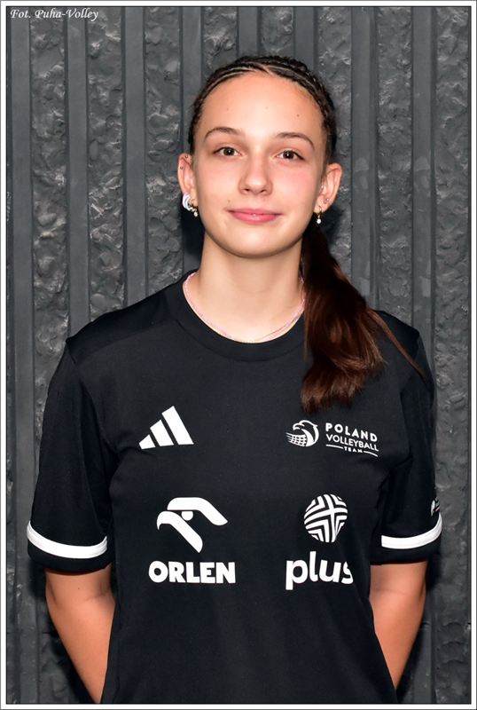 KRZYŻAK Lena