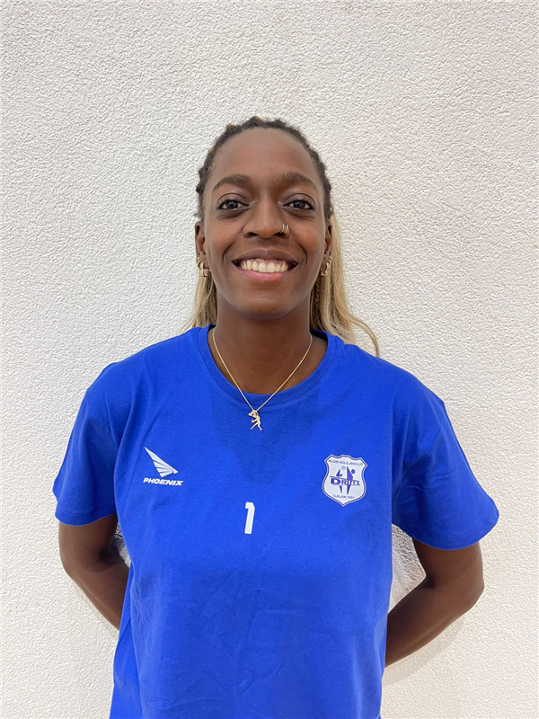 NUNES DOS SANTOS Ana Beatriz