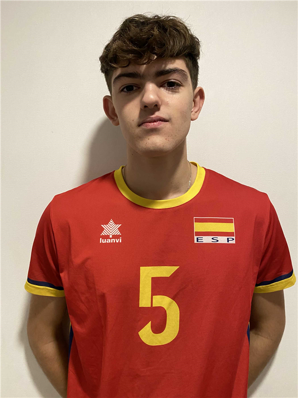 VALIENTE LOBO Nicolas