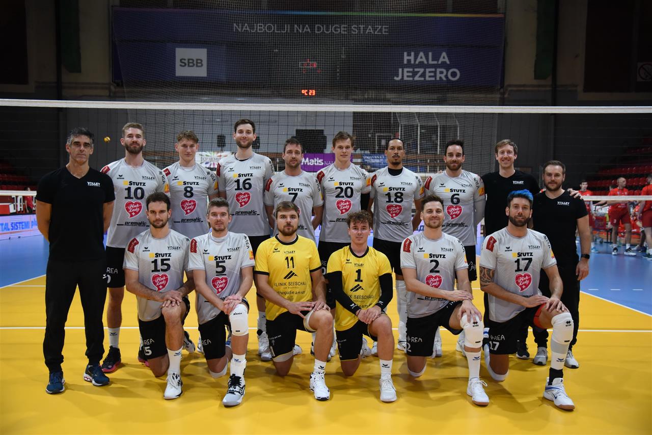 CCM 12, Lindaren Volley AMRISWIL v Radnicki KRAGUJEVAC