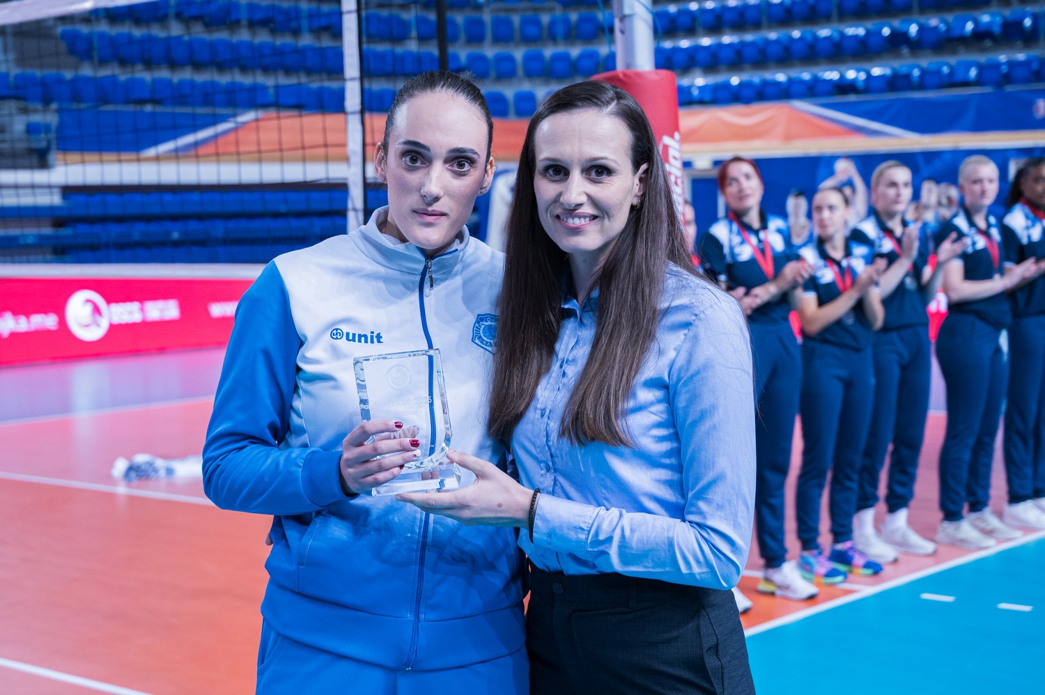 Dijana Vuković receiving MVP award