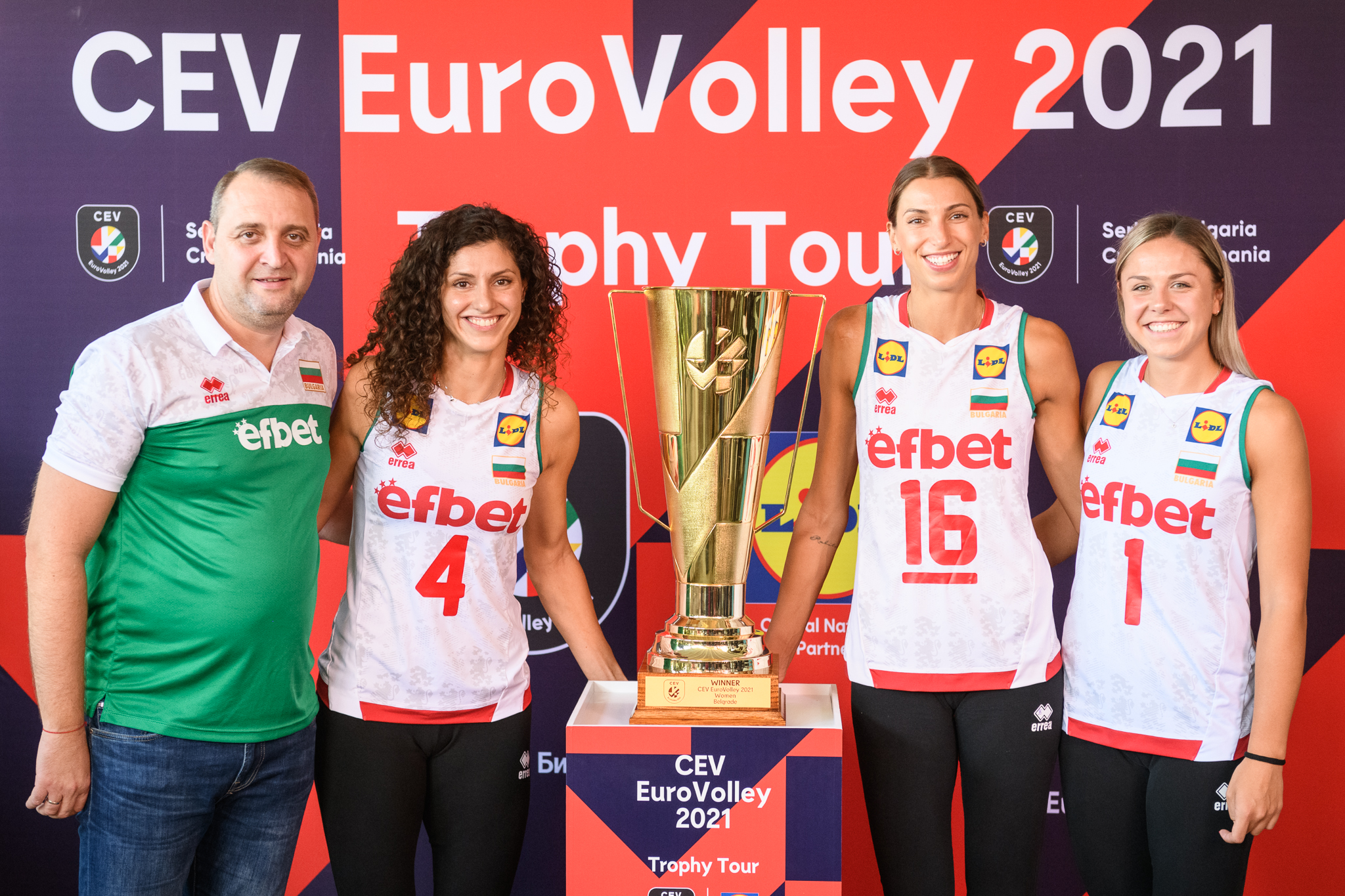 Plovdiv welcomes the golden EuroVolley 2021 Women winners’ trophy ...