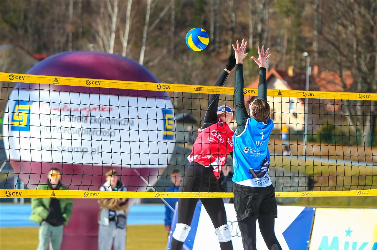 Türkiye women`s team in action