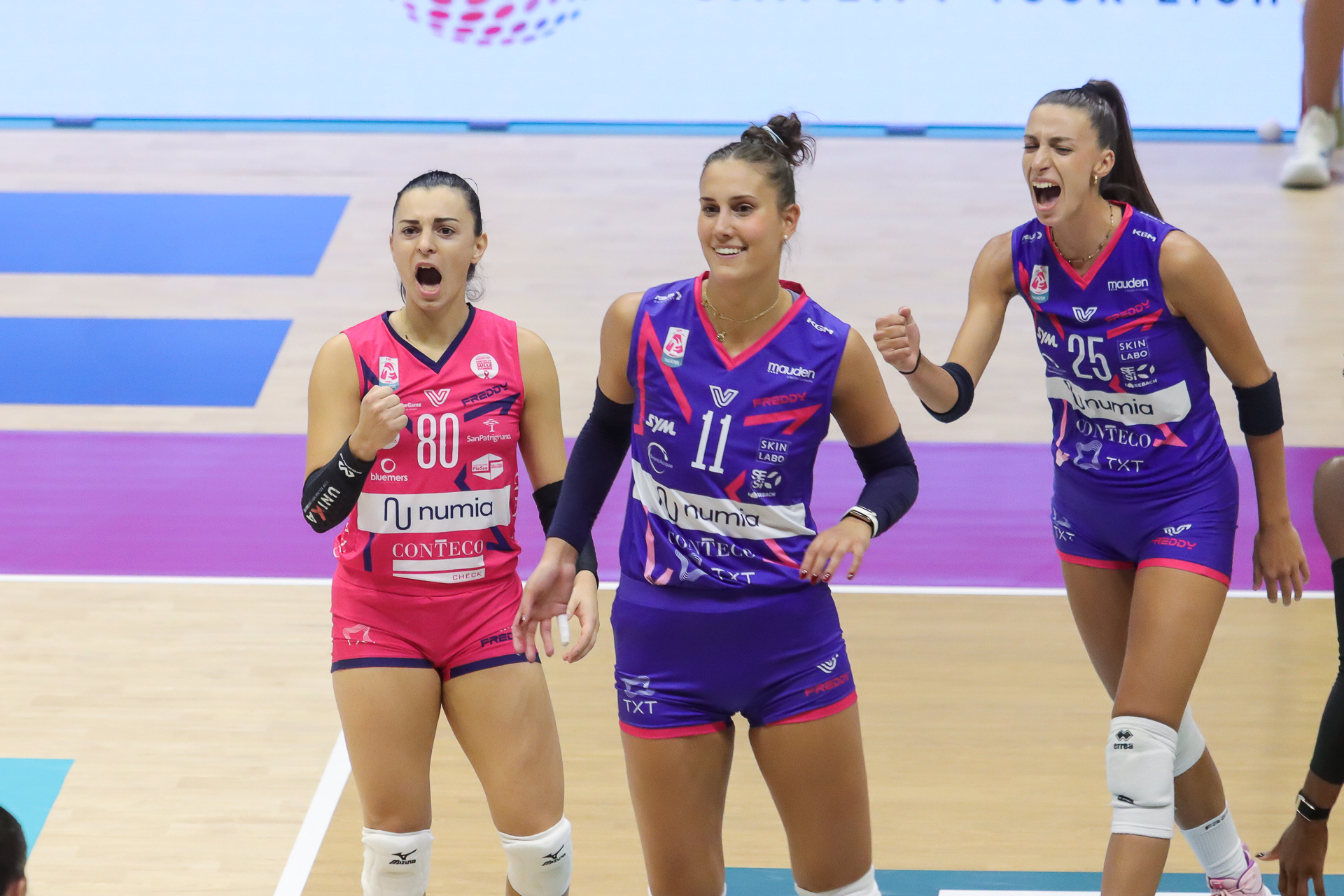 Italian volleyball players in action