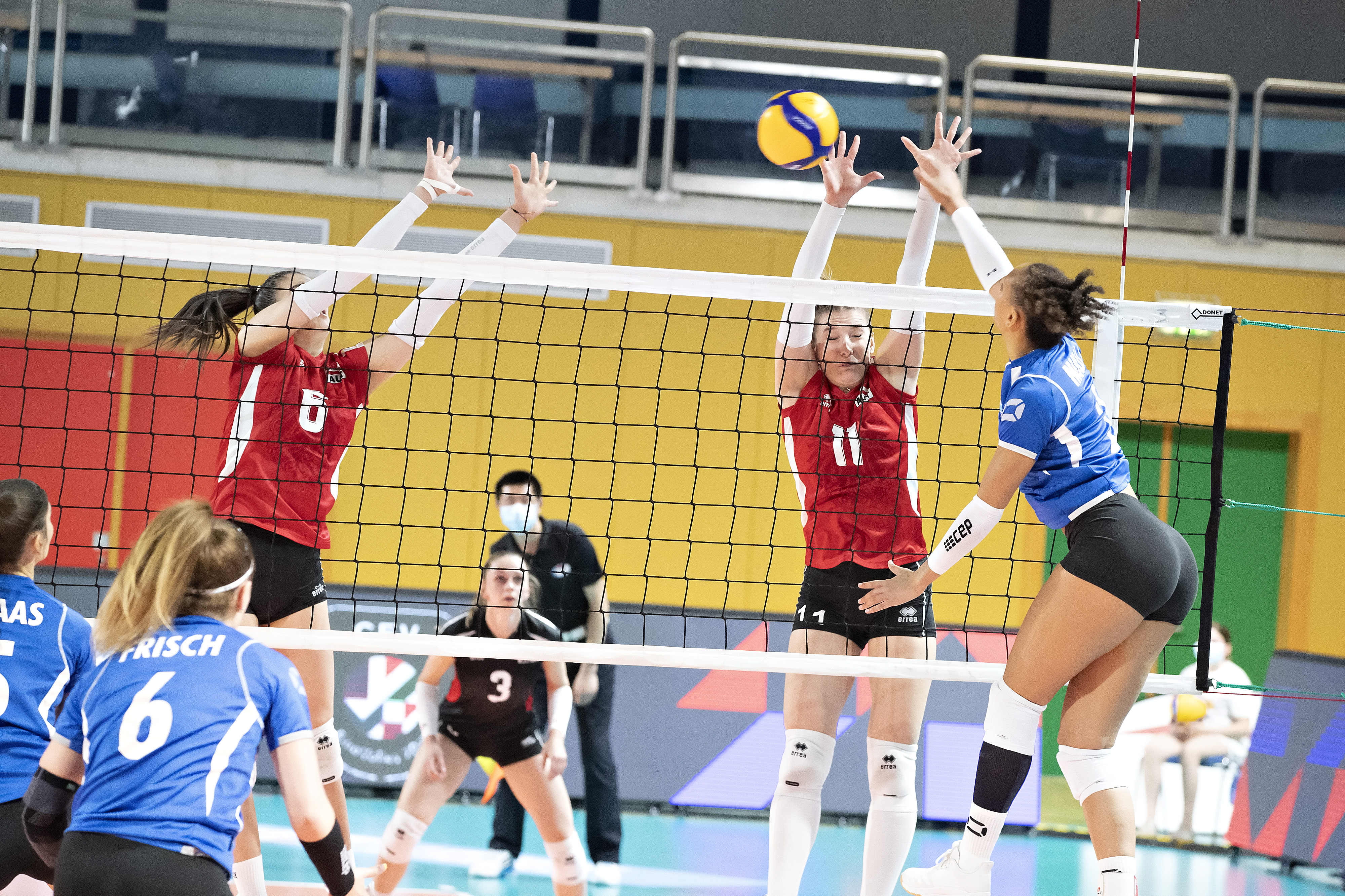 The day of 3-0 wins in Silver #EuroLeagueW | CEV