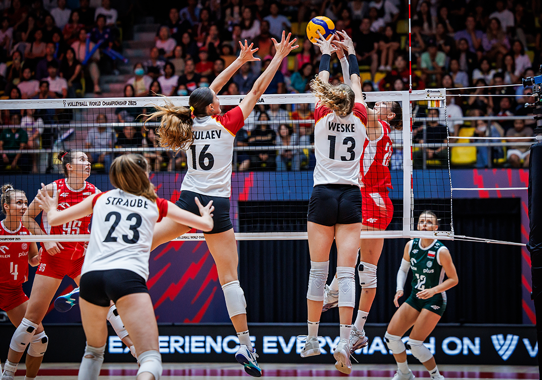 Polish Women`s Volleyball Team celebrating a point during the 2025 FIVB World Championship