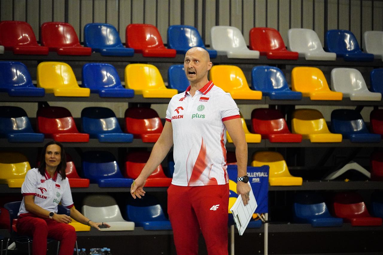 Poland head coach Piotr Graban