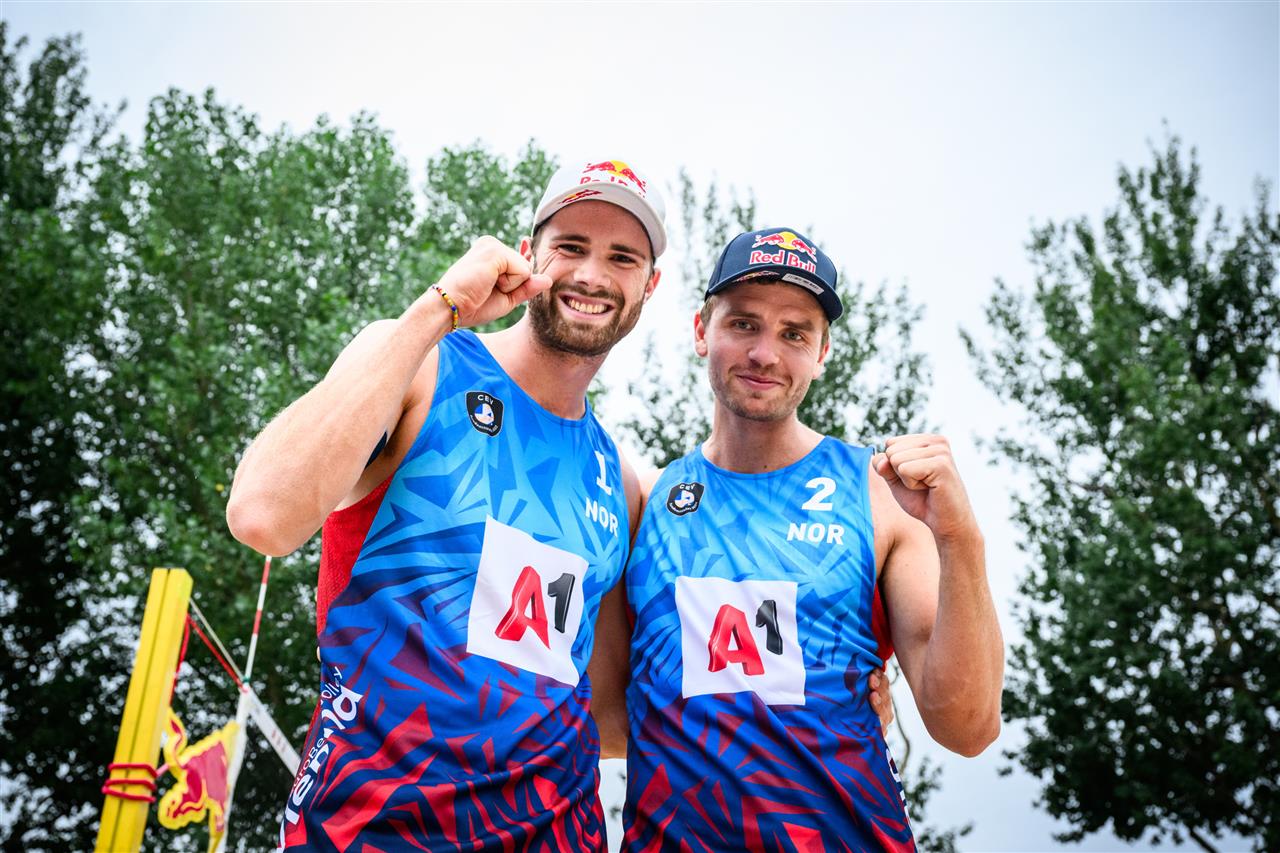 Mol and Sørum Beach Volleyball
