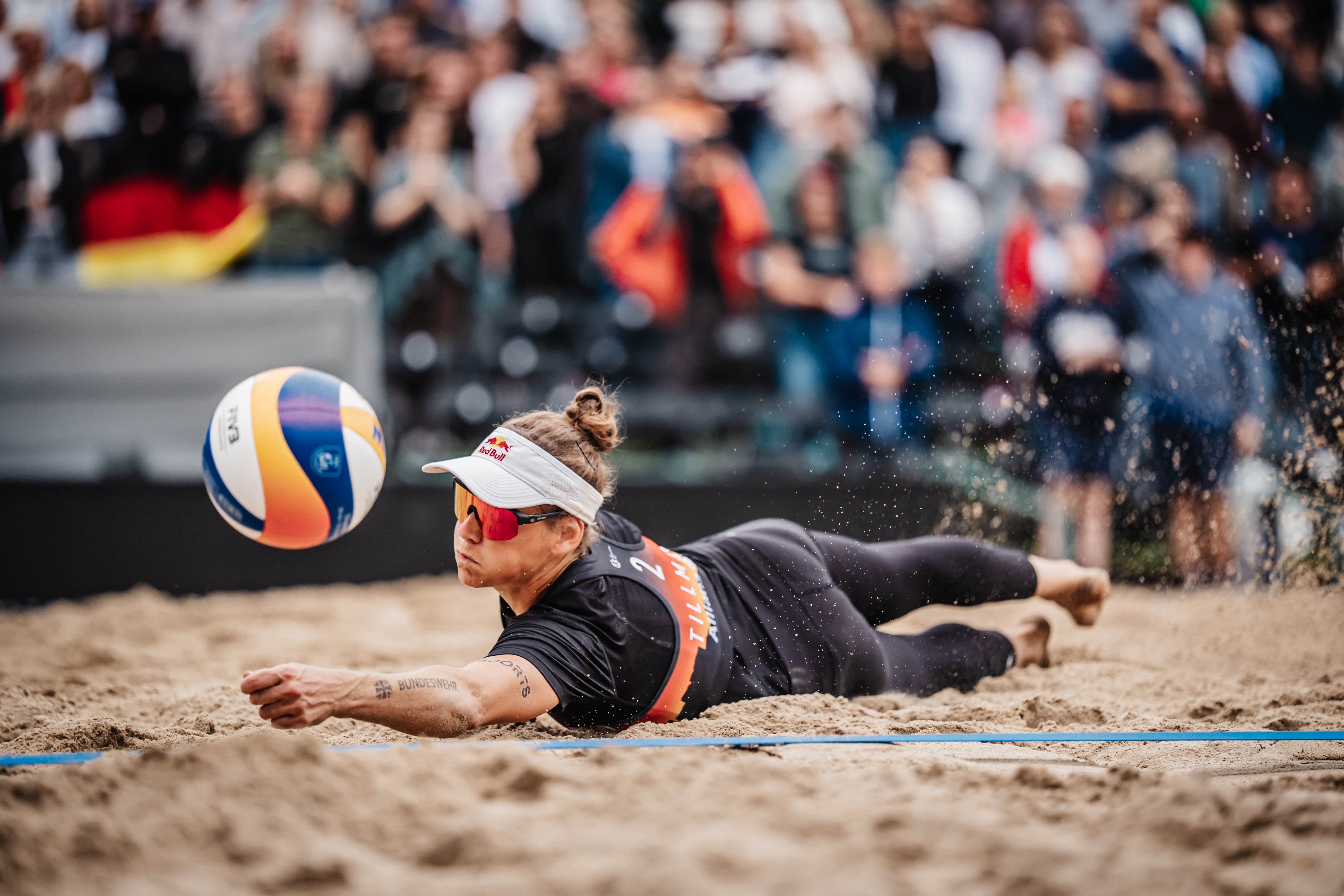 Tillmann making a save during a match