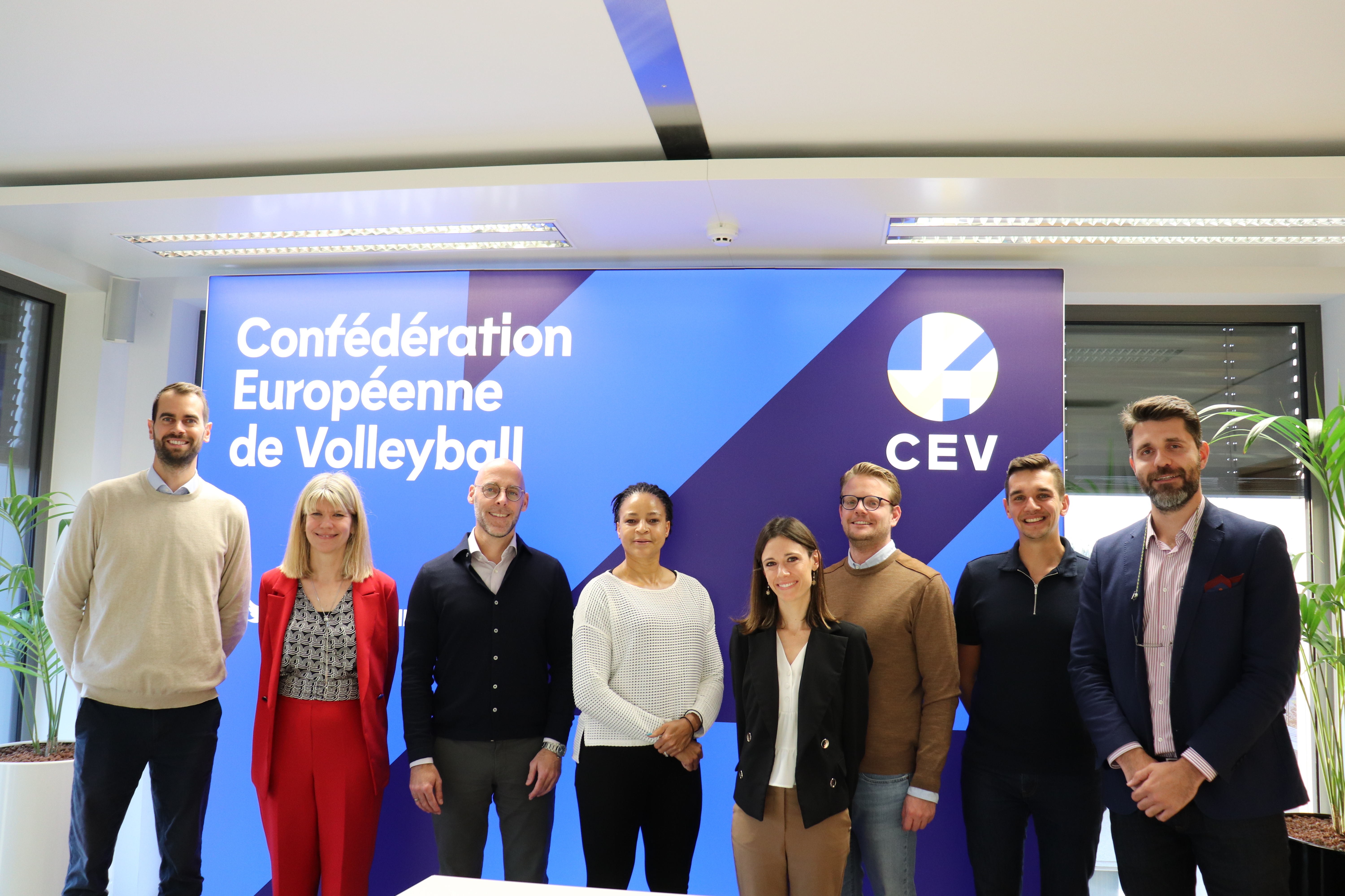 Botswana Volleyball Federation President pays visit to CEV headquarters