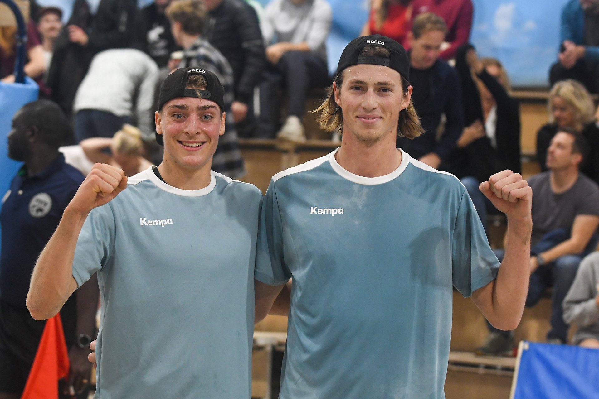 Jacob Hölting Nilsson and Elmer Andersson in action during a beach volleyball match.